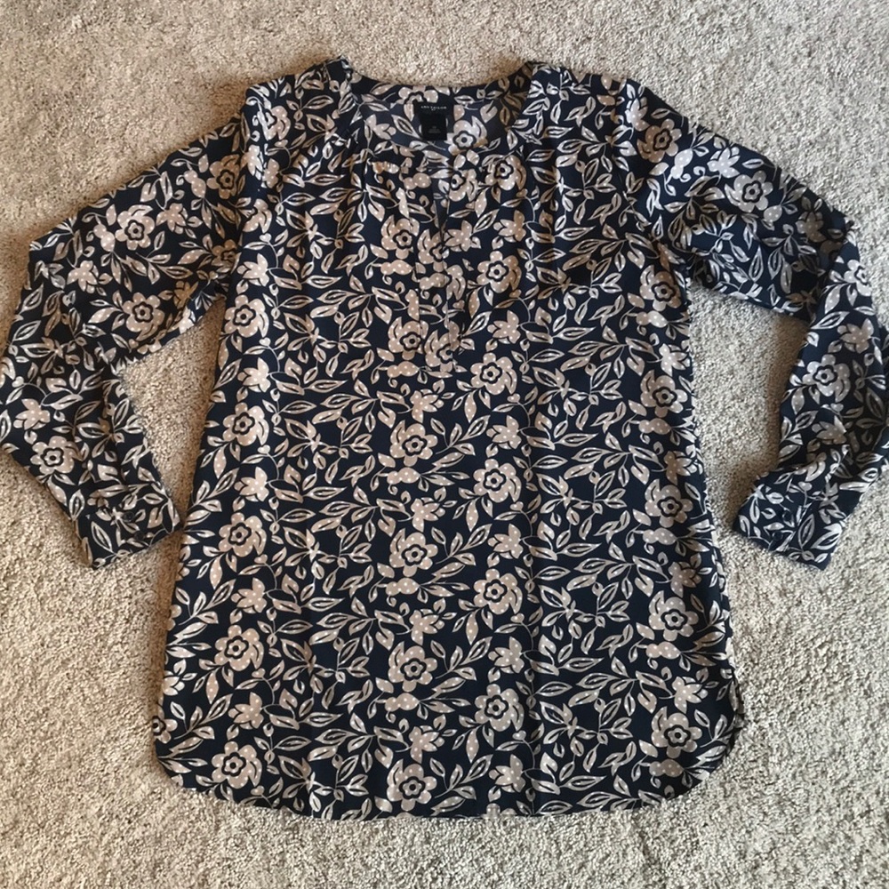 Beautiful Ann Taylor Blouse! Hardly worn